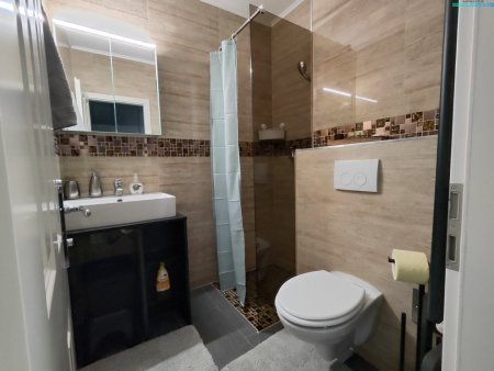 Traumhafte Ferienwohnung in St. Urban: 2 Zimmer mit Balkon & Pool für 160.000 €!
