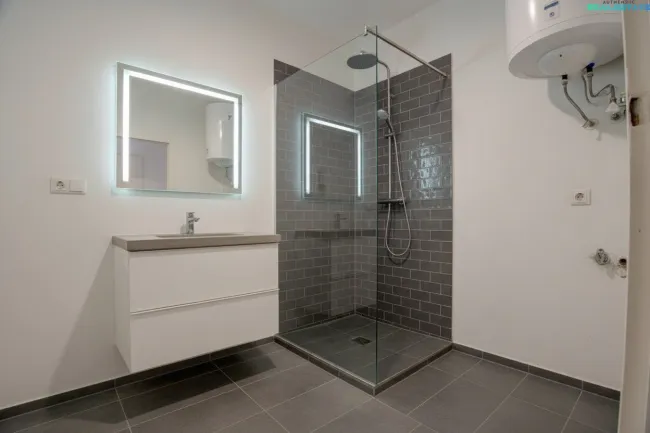 Badezimmer - KI generiert