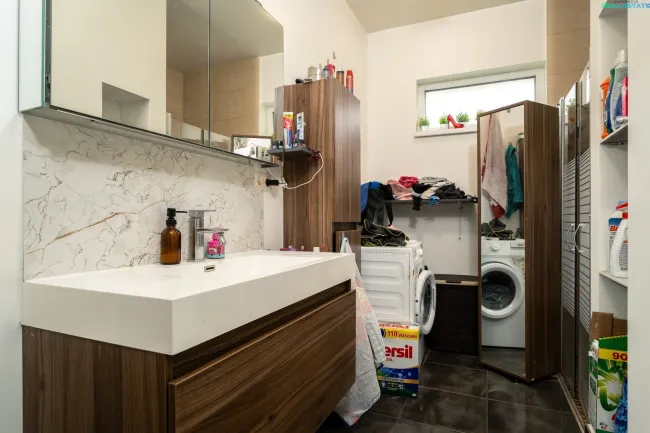 Badezimmer EG