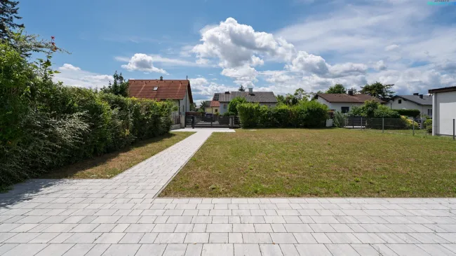 Garten vorne