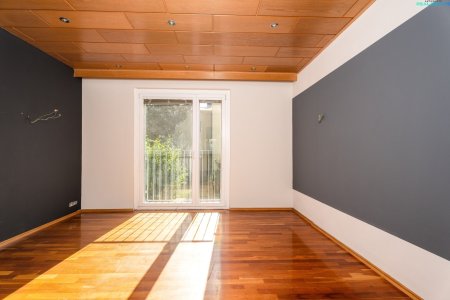 Charmante Eigentumswohnung mit Balkon in grüner Wohnanlage nahe Mödling