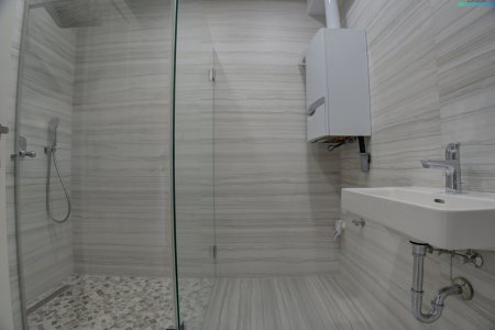 Erstbezug in Floridsdorf - Sanierter Altbau - 3 Zimmer