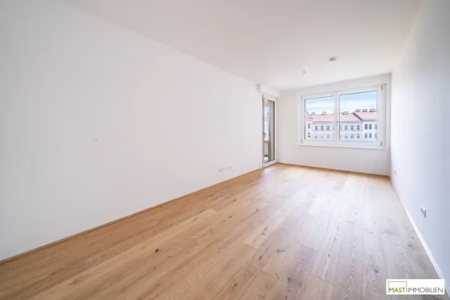 *MILiving* 3-Zimmer Wohnung mit 12qm Freifläche! - Titelbild