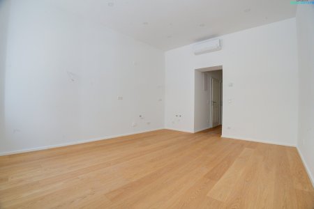 Erstbezug nach Sanierung - 1 Zimmer Wohnung mit Klima und Fußbodenheizung