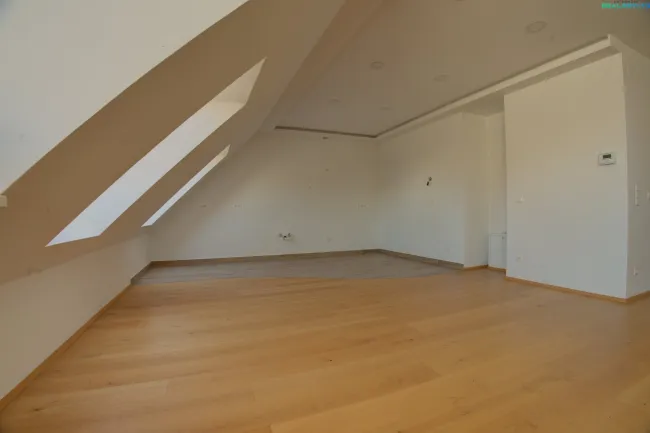 102m2 Dachterrasse - 5 Zimmer Erstbezug Dachgeschosswohnung in Top Lage von Simmering - Bild