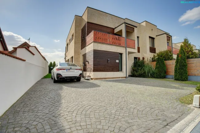 Haus Vorne