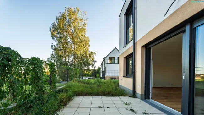 Nur noch 3 Häuser verfügbar - Moderne Doppelhaushälfte in Hagenbrunn – 4 Zimmer, Garten, Dachterrasse & Keller - Bild