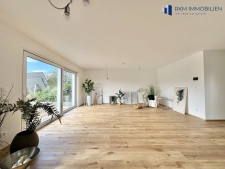 Modernes Wohnen im Grünen vor den Toren Wiens – Neubau mit höchster Energieeffizienz und Wohnkomfort