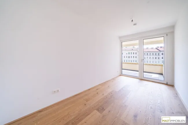 *MILiving* 3-Zimmer Familienwohnung mit über 11 qm Freifläche! - Titelbild