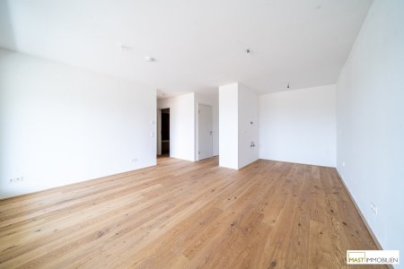 *NEU* Helle 2-Zimmer Wohnung mit großzügiger Freifläche im 2. Obergeschoss!