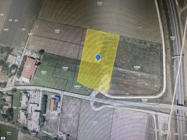 10.933m2 Bauland-Betriebsgebiet mit Erweiterungspotenzial auf 40.000m2 nördlich von Wien ! - Bild