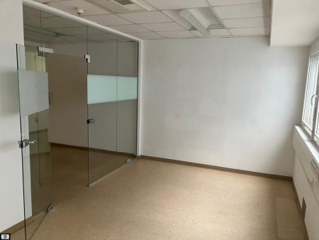 Büro mit 555m² zu vermieten neben Linke Wienzeile