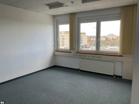 Moderne Bürofläche im Süden Wiens! Perfekt für Praxis oder Büro!