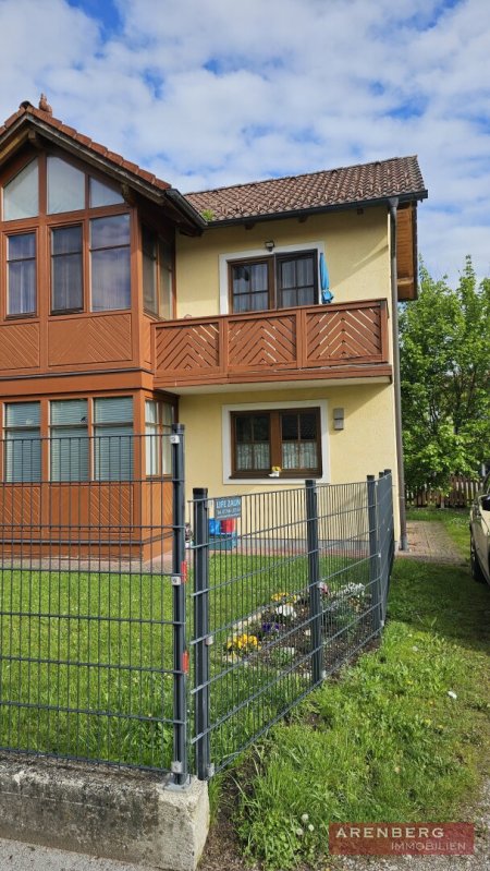 Anlageobjekt: Mietshaus mit 5 vermieteten, parifizierten Wohnungen - Mattighofen