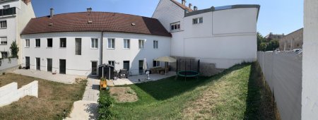 Kleines Zinshaus im Zentrum von Groß-Enzersdorf! Ein ganzes Haus zum Preis einer Wohnung! Nur € 2.350/m² netto + 4,29% Rendite-Top-Gelegenheit! Investieren in Sachwerte! Zusätzlich Baureserve!
