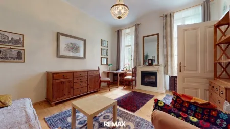1140 Wien: Hofseitige 1-Zimmer-Altbau-Wohnung im 1. Stock