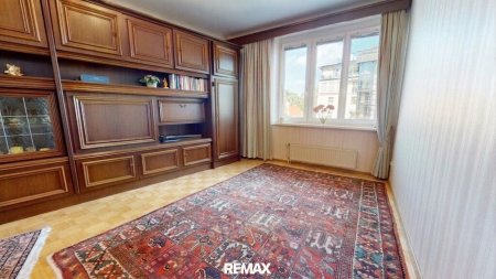 Sanierungsbedürftige Wohnung im 3. Liftstock nahe Bezirksgericht Döbling und Rudolfinerhaus
