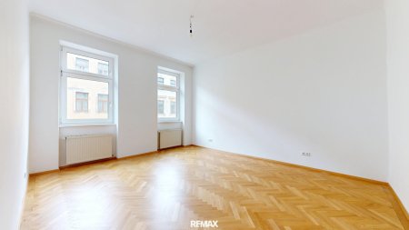 Vier-Zimmer-Altbau-Wohnung im 3. Stock in zentraler Lage!