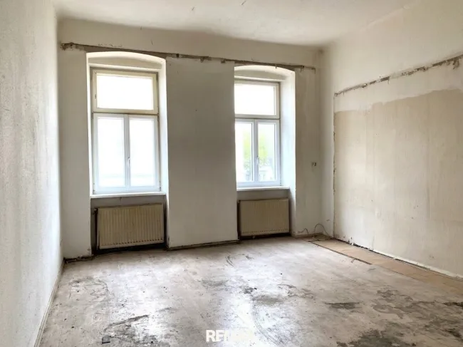 Zwei-Zimmer-Wohnung mit Altbauflair und Sanierungsbedarf nahe U3 Ottakring - Bild
