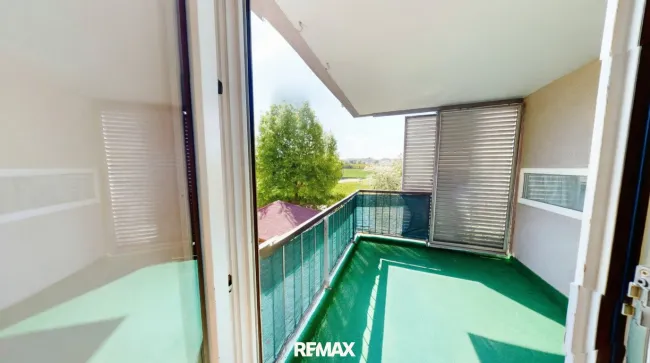 Loggia-Wohnung im 1. Liftstock mit Grünblick in Kaiserebersdorf beim Leberberg - Titelbild