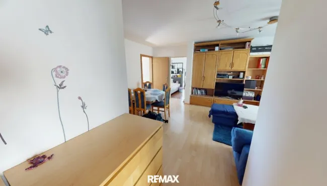 Loggia-Wohnung im 1. Liftstock mit Grünblick in Kaiserebersdorf beim Leberberg - Bild