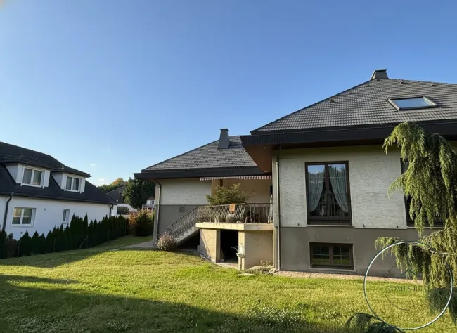 Ankommen & Entfalten: Charmantes Einfamilienhaus mit grenzenlosen Möglichkeiten in der Hinterbrühl - Titelbild