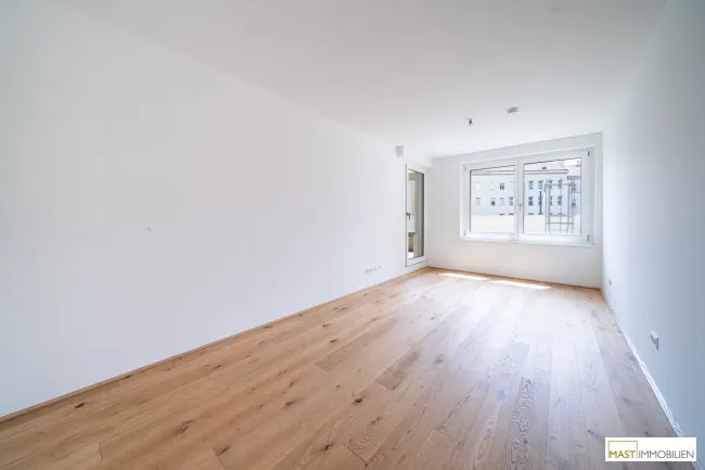 *Fertiggestellt* 3-Zimmer Wohnung mit ostseitiger Freifläche! - Bild