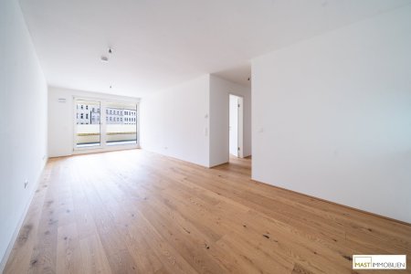 *Fertiggestellt* 3-Zimmer Wohnung mit ostseitiger Freifläche!