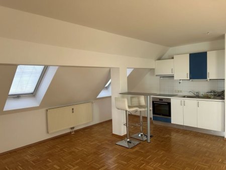 Moderne DG-Wohnung in Bruck an der Mur – 49 m² für nur 478,50 € mtl.!