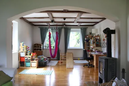 Charmantes Ein- / Zweifamilienhaus mit Garten in Ruhelage in Sankt Barbara – Sanierung des Kellers notwendig!