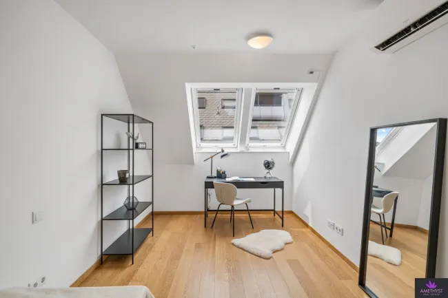 Schlafzimmer - Arbeitsbereich