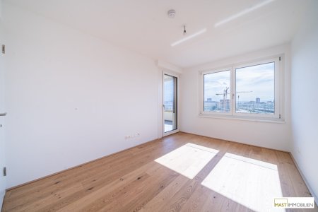 *Erstbezug* 2-Zimmer Wohnung im 7. Liftstock!