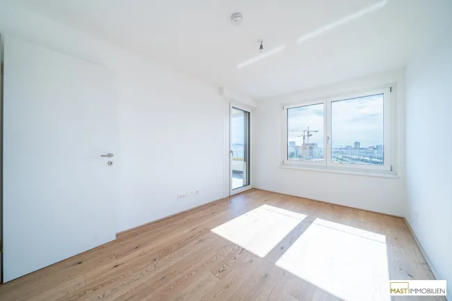 *Erstbezug* 2-Zimmer Wohnung im 7. Liftstock! - Bild