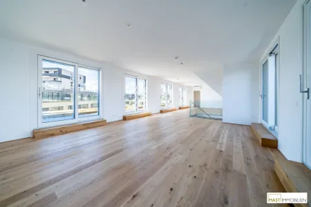 *NEU* Moderne 4-Zimmer Dachgeschosswohnung mit großzügiger Freifläche!