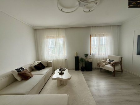 Zweigeschossige Maisonette-Dachgeschosswohnung in Neunkirchen