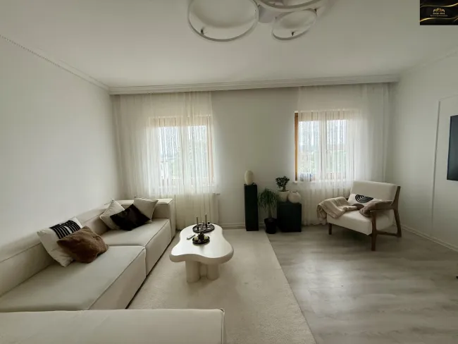 Zweigeschossige Maisonette-Dachgeschosswohnung in Neunkirchen - Bild