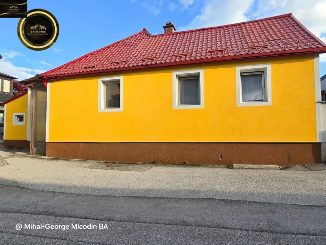 Einfamilienhaus - teilrenoviert in Wiesmath!