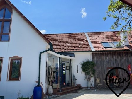 *** Rarität ca. 15 Min. von GLEISDORF entfernt: Exklusive Villa mit SW-Fernblick auf terrassiertem Traumgrundstück und eigenem Wald in der Südoststeiermark***