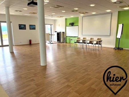 Wettmannstätten – auch für Kurzfrist-Vermietung! *Traum-Großraumbüro / (Yoga)-Studio / Praxis mit Cateringküche und 2 große Terrassen *