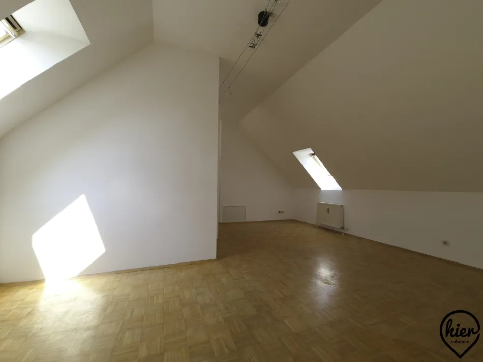 Mureck Hauptplatz: DG-Wohnung in Ruhelage - Bild