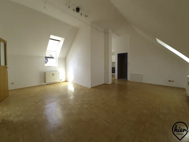 Mureck Hauptplatz: DG-Wohnung in Ruhelage - Titelbild