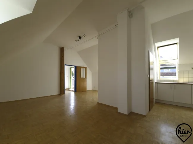 Mureck Hauptplatz: DG-Wohnung in Ruhelage - Bild