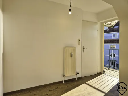 Mureck Hauptplatz: DG-Wohnung in Ruhelage