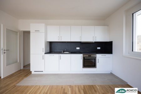 3-Zimmer Wohnung mit Tageslicht-Bad und Eck-Balkon zum Wohlfühlen! Leben im Grünen, aber nahe der Stadt! Tiefgaragenplatz optional verfügbar!