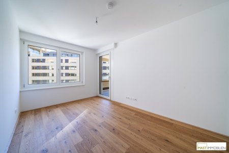 *Erstbezug* Helle 2-Zimmer Wohnung mit großzügiger Freifläche!