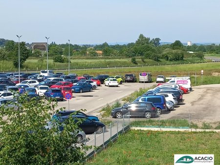 40.000 m² Betriebsbaugrund mit optimaler öffentlicher Verkehrsanbindung