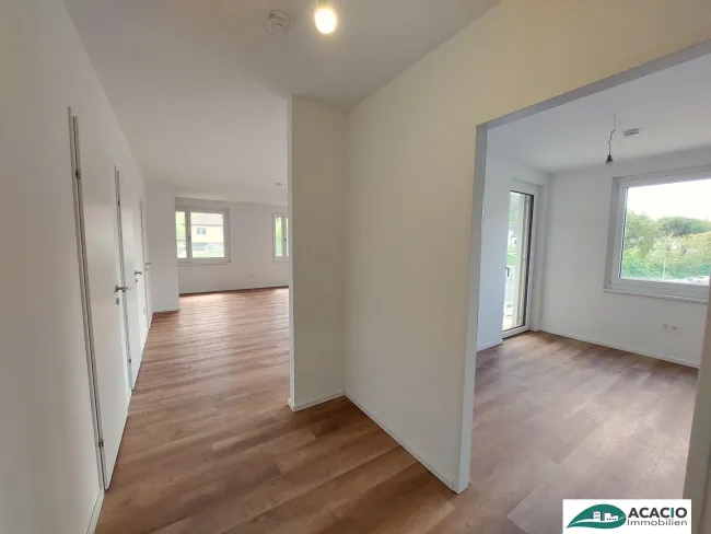 Abendsonne genießen: helle 3-Zimmerwohnung mit westseitiger Loggia - Wohn(t)raum im Tullnerfeld - im Grünen wohnen, aber in der Stadt arbeiten - Tiefgarage vorhanden! - Bild