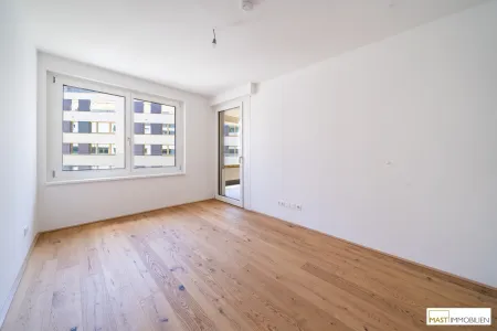*Sofortbezug* Helle 2-Zimmer Wohnung mit Loggia im 5. Obergeschoss!