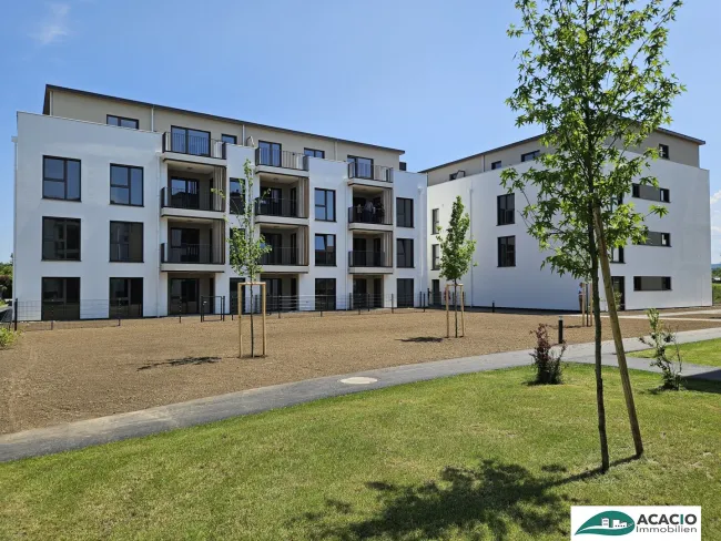 ostseitige Gartenwohnung inkl. Küche und Terrasse - inkl. PKW-Stellplatz – Neubau! Erstbezug! - Nähe St. Pölten - Titelbild