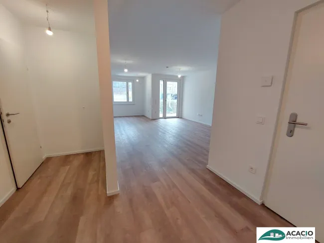 topmoderne Wohnung mit südseitiger Loggia - *Erstbezug* - Wohn(t)raum im Tullnerfeld - im Grünen wohnen, aber in der Stadt arbeiten - Tiefgarage vorhanden! - Bild